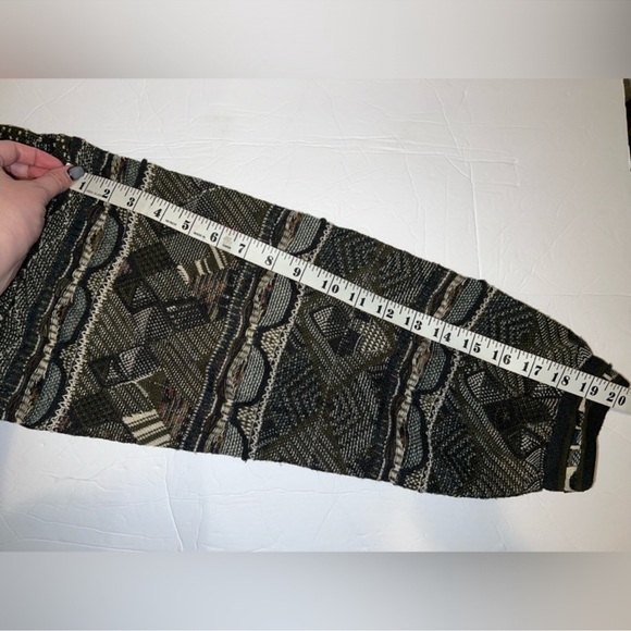 Vintage Tundra Patterned Sweater
Coogi look alike - Picture 7 of 8